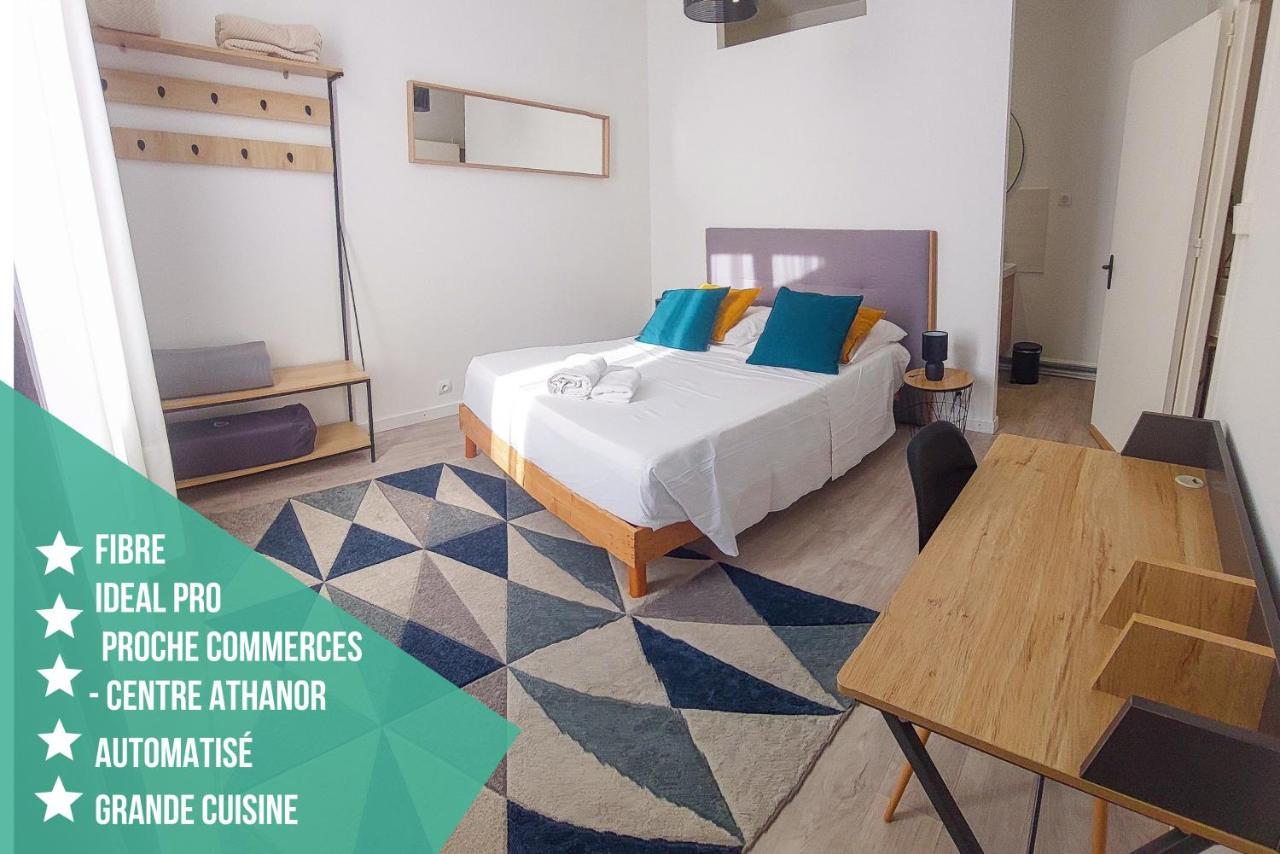 Artbleu -Tout Confort - Ideal Pros - Proche Commerces Montluçon Exteriör bild